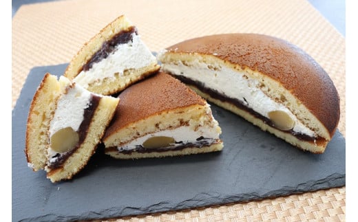 粒あんに栗とたっぷりの生クリーム