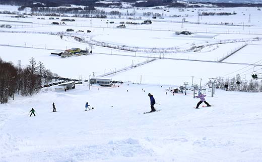 2025-2026「ASHIMOI KANKO高穂スキー場」シーズン券【小人１名】 