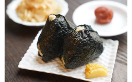 A274冷凍玄米海苔巻きおむすび(25個入） 北海道 鷹栖町 たかすのおむすび ゆめぴりか 玄米 おむすび 冷凍