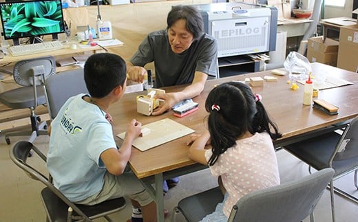 ロボット アトリエリブラ「受動歩行ロボットキット」【G02101】