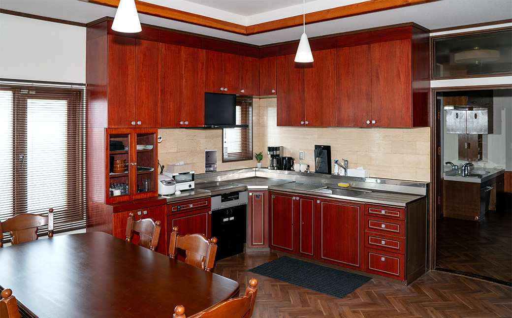 億超え邸宅 「民泊 Goldlich」1棟貸し券