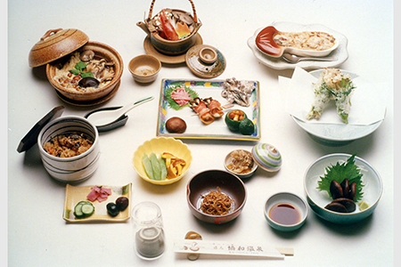 きのこフルコース付き宿泊券＆選べるフラワーアレンジ体験セット【I06204】