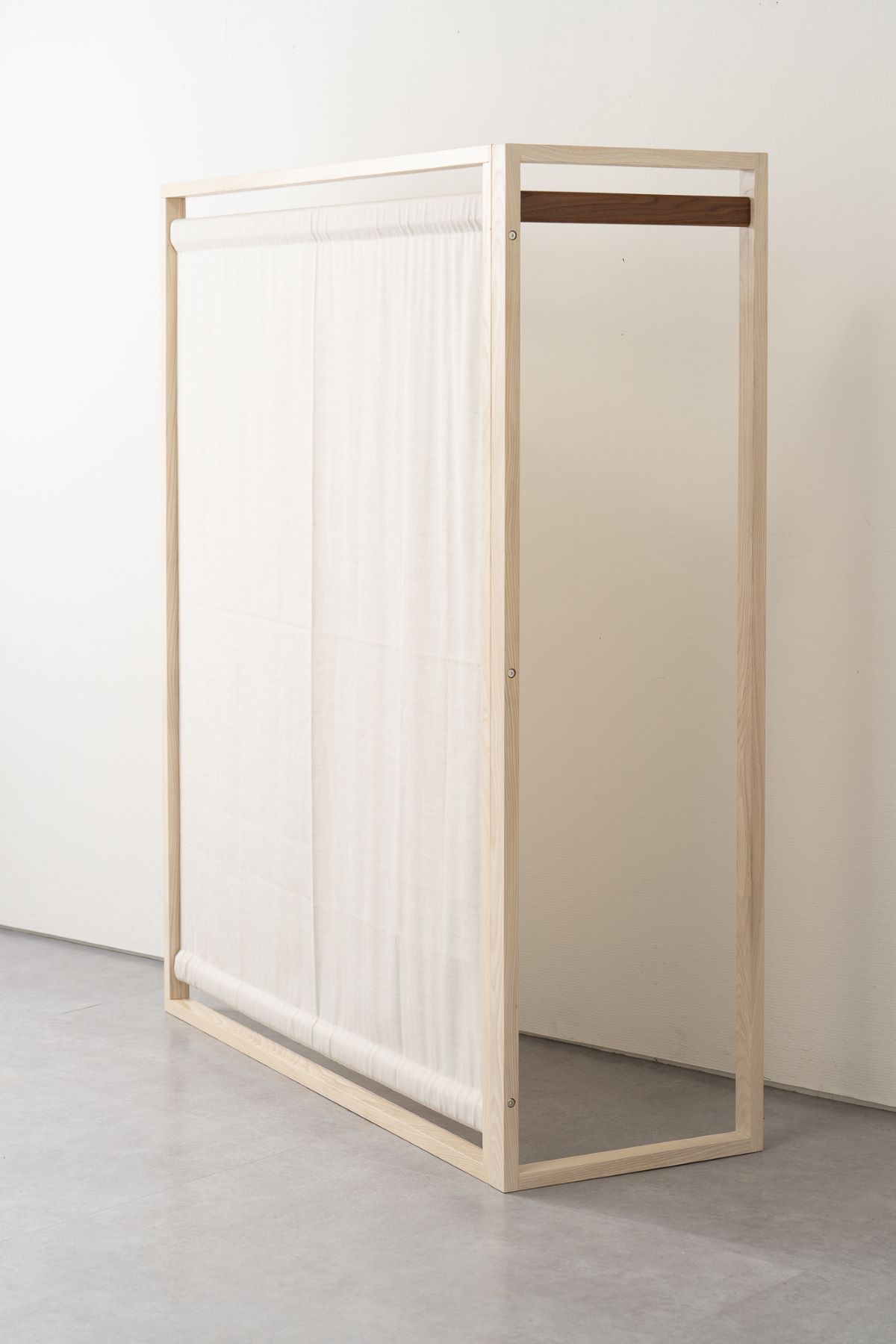 センの木の家具 Majikiri Hanger コットンホワイト W1200mm×D490mm×H1500mm