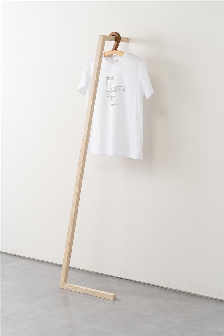 センの木の家具 Hitohude Hanger コットンホワイト W400mm×D380mm×H1500mm