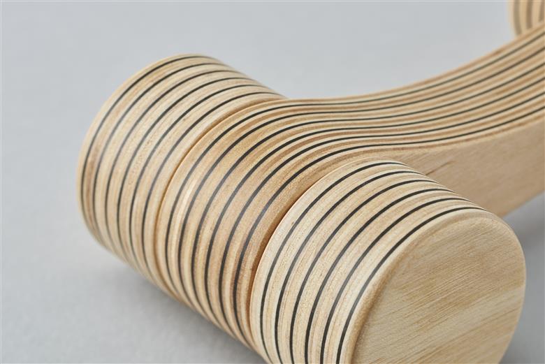 木製オブジェ「car / L」