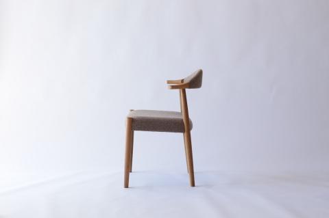 【木と暮らしの工房】amチェアー＜樹種：ナラ＞
