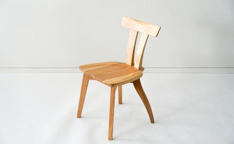 テレワーク椅子