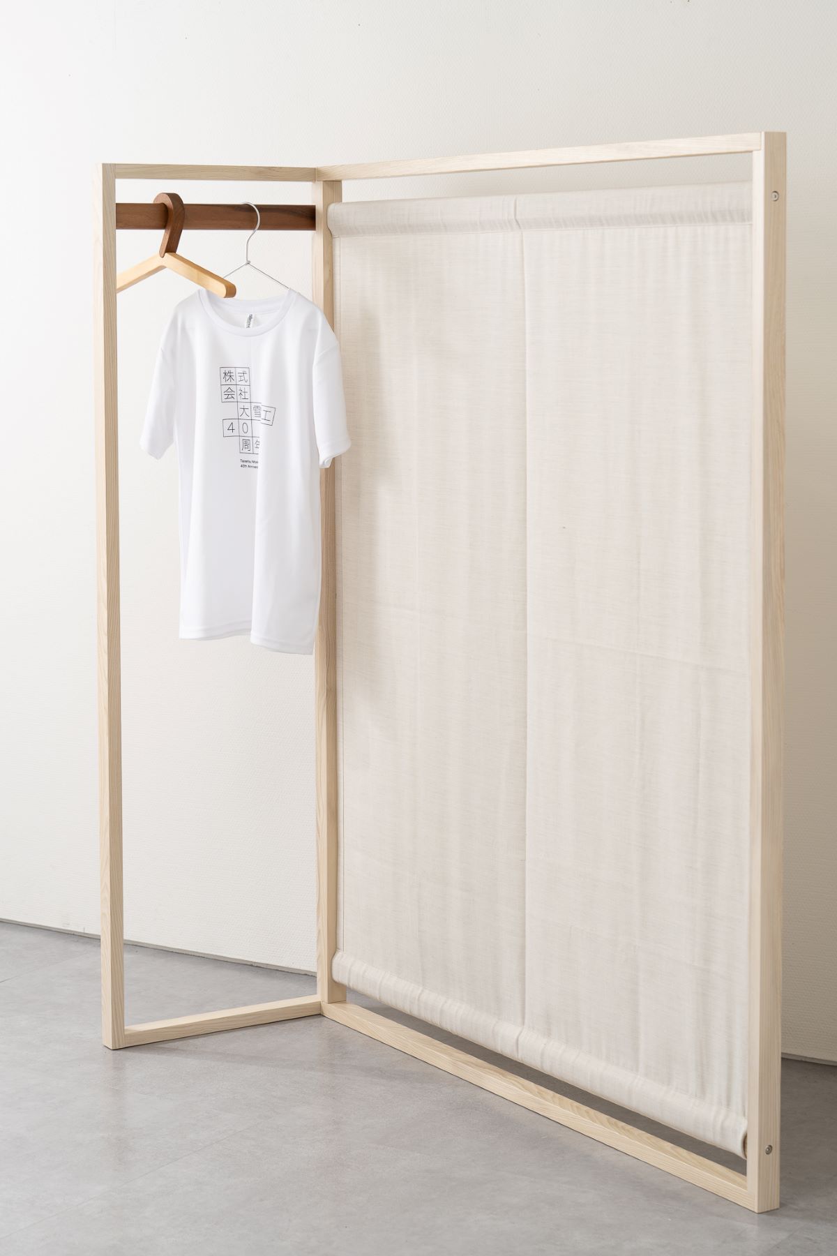 センの木の家具 Majikiri Hanger コットンホワイト W1200mm×D490mm×H1500mm