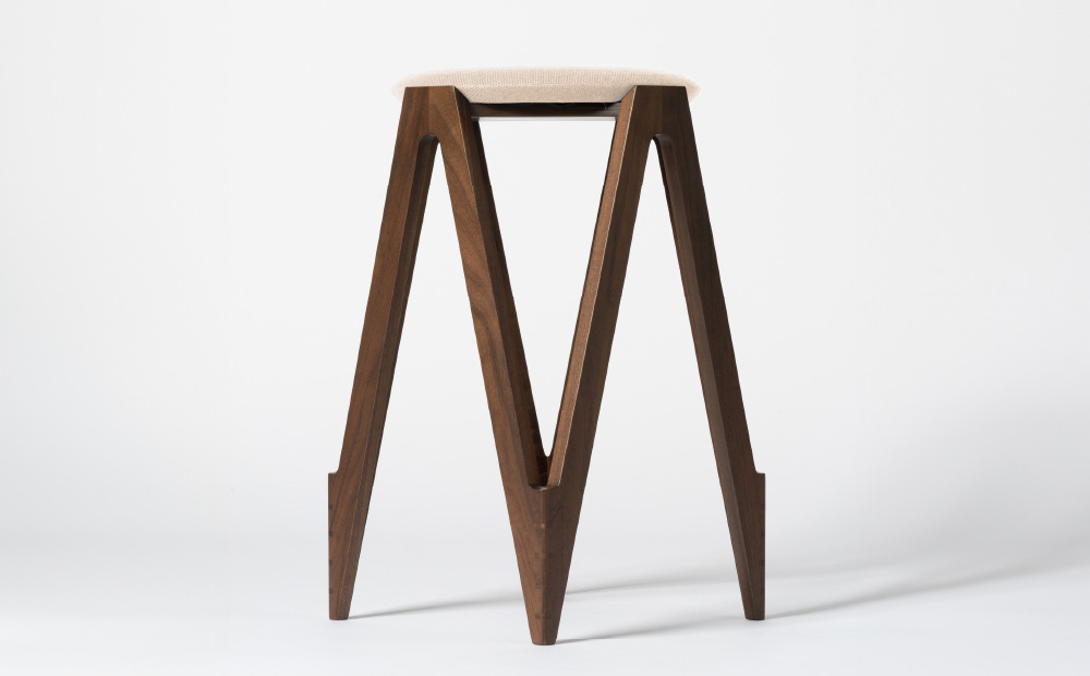 CO･DA･MA High Stool＜ウォールナット＞（NC-121 ベージュ） ベージュ W345mm×D345mm×H600mm