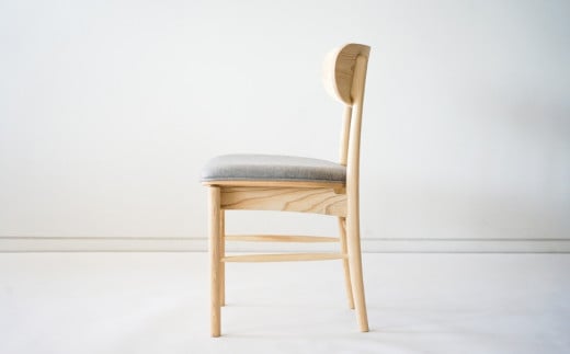 Hygge ダイニングチェア ＜樹種：栓＞ 栓