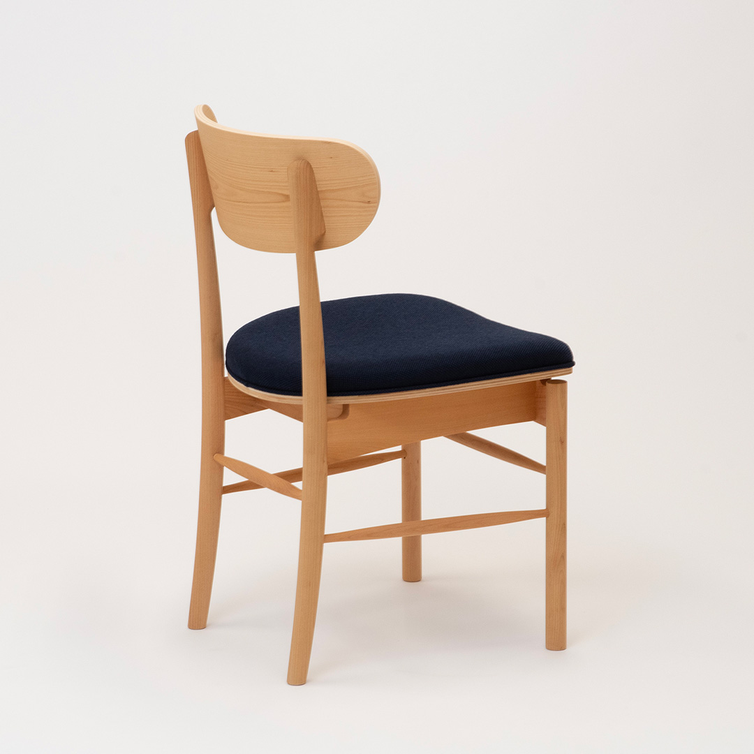 Hygge ダイニングチェア ＜樹種：桜＞ 桜