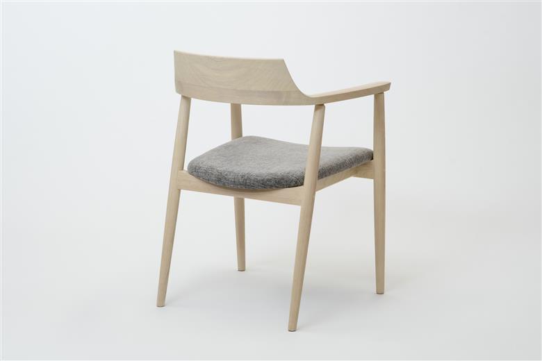 FUGA（フーガ）チェア　ホワイトカラー ホワイトカラー