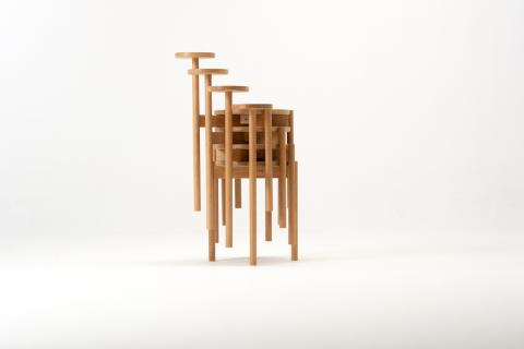 yuk[ュク] 布座：ローリエ