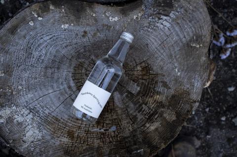 Higashikawa Sparkling water (東川スパークリングウォ―ター）Basic:微発泡タイプ 12本入り