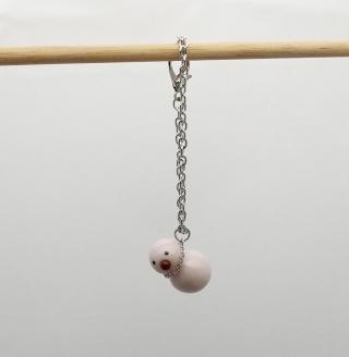 STUDIO ZEM「ひがしかわスノーマン／バッグチャーム」〈カラー：白〉