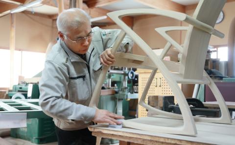 師恩LDチェアー