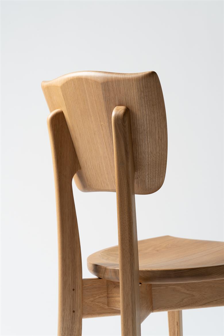 チューリップチェア