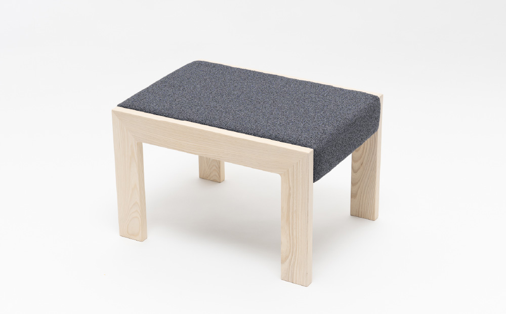 センの木の家具 Ottoman（T-9078 ネイビー） ネイビー W550mm×D400mm×H300mm