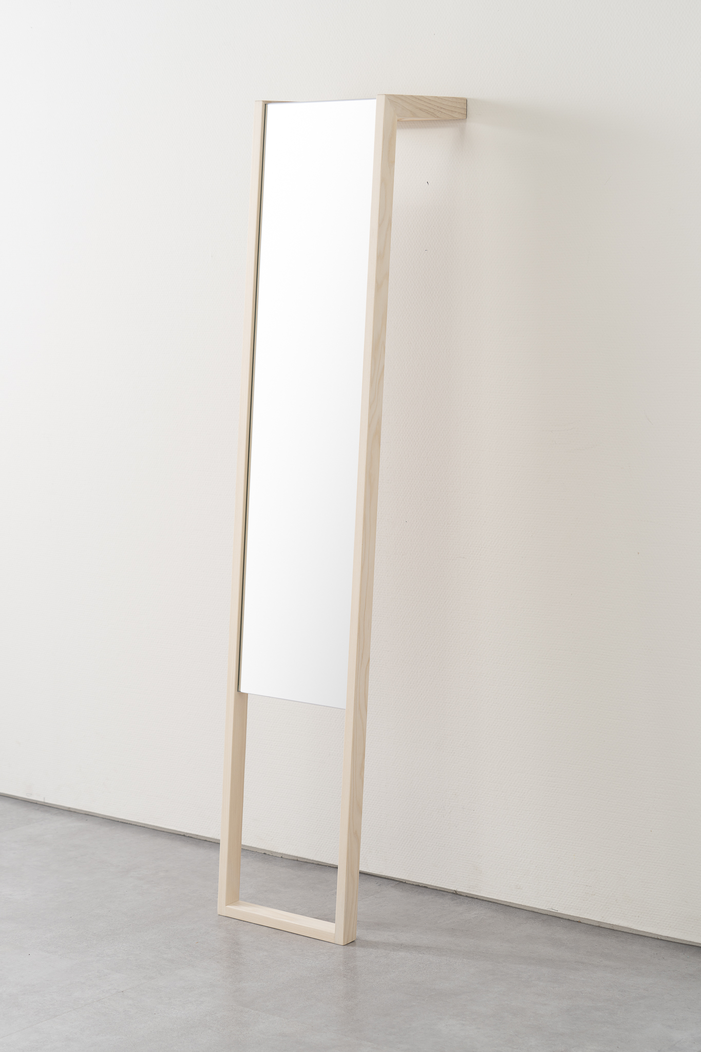 センの木の家具 Tatekake Mirror コットンホワイト W300mm×D435mm×H1500mm