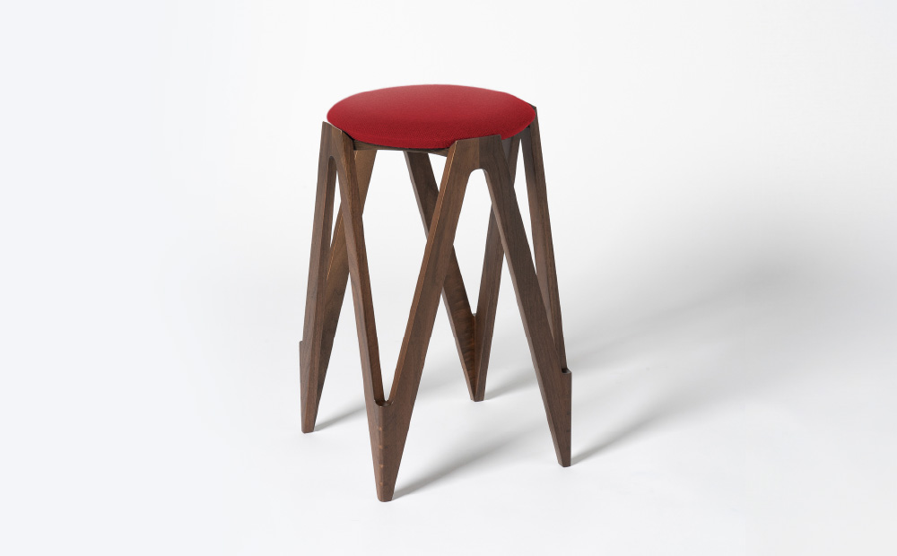 CO･DA･MA High Stool＜ウォールナット＞（NC-158 レッド） レッド W345mm×D345mm×H600mm
