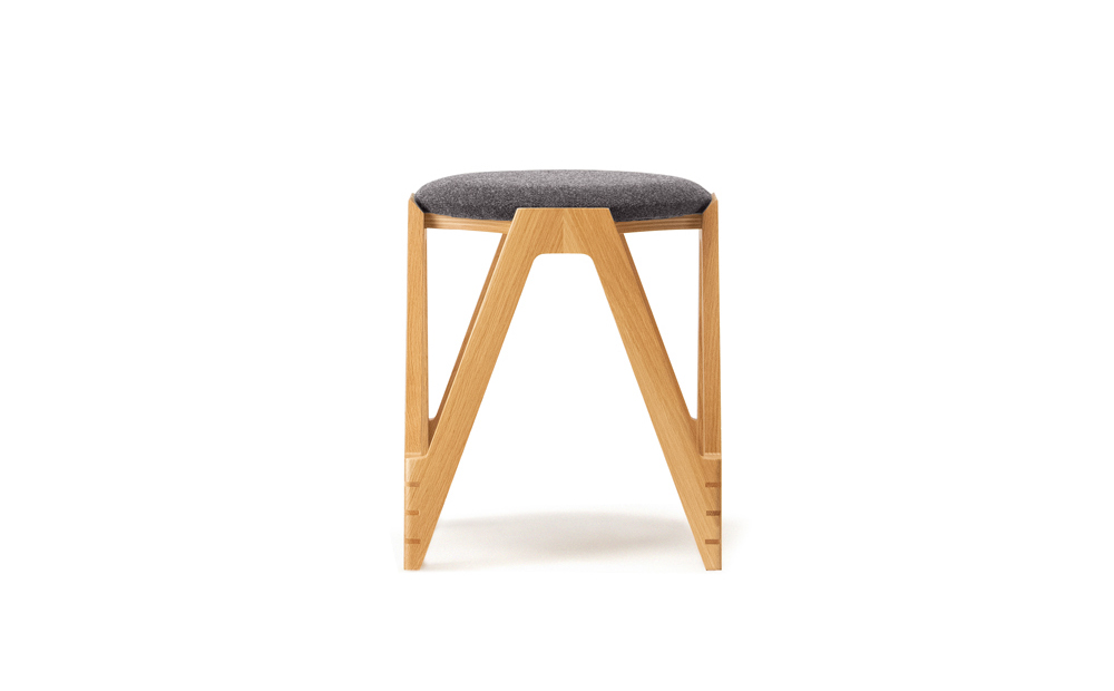 CO･DA･MA Low Stool＜オーク＞（NC-126 グレー） NC-126 グレー