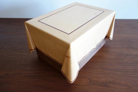 木ロスBOX〈製作：大門 嚴〉