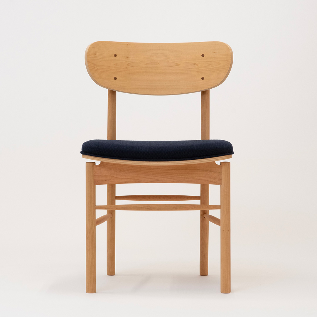 Hygge ダイニングチェア ＜樹種：桜＞ 桜