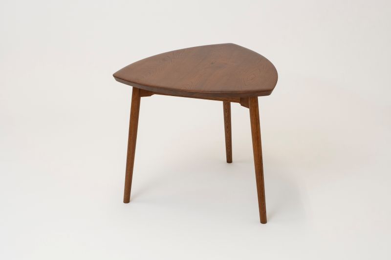 FUGA（フーガ）エンドテーブル　ブラウンカラー ブラウン