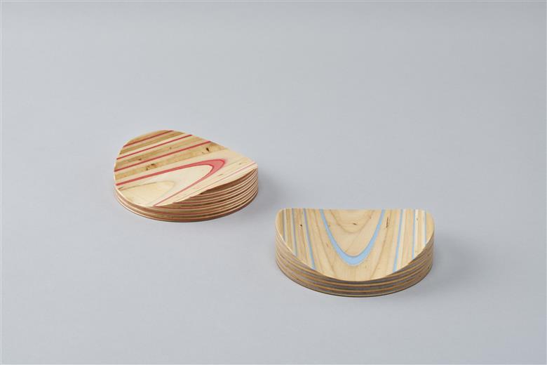 トレイ「mokume」【レッド】 レッド W120mm×D120mm×H30mm