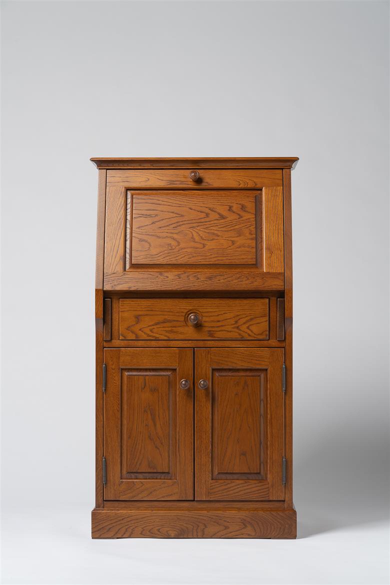 『クレア』シリーズ　ライティングビューロー60ⅡB(扉)