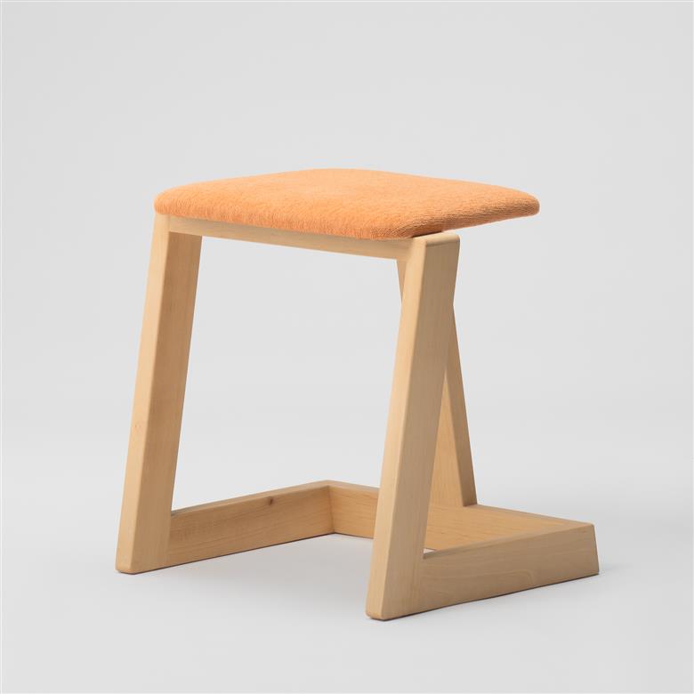 ハンの木の家具 スタッキングスツール（布座）オレンジ