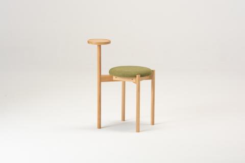 yuk[ュク] 布座：ローリエ