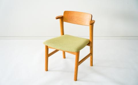 リトルアームチェア