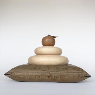 旭川家具 バウ工房「木ション鏡餅」