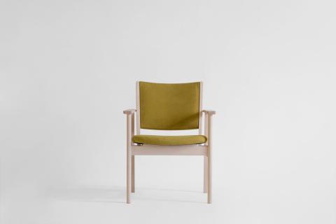 LIM Living Chair リムリビングチェア（イタヤカエデ）布座：オリーブ