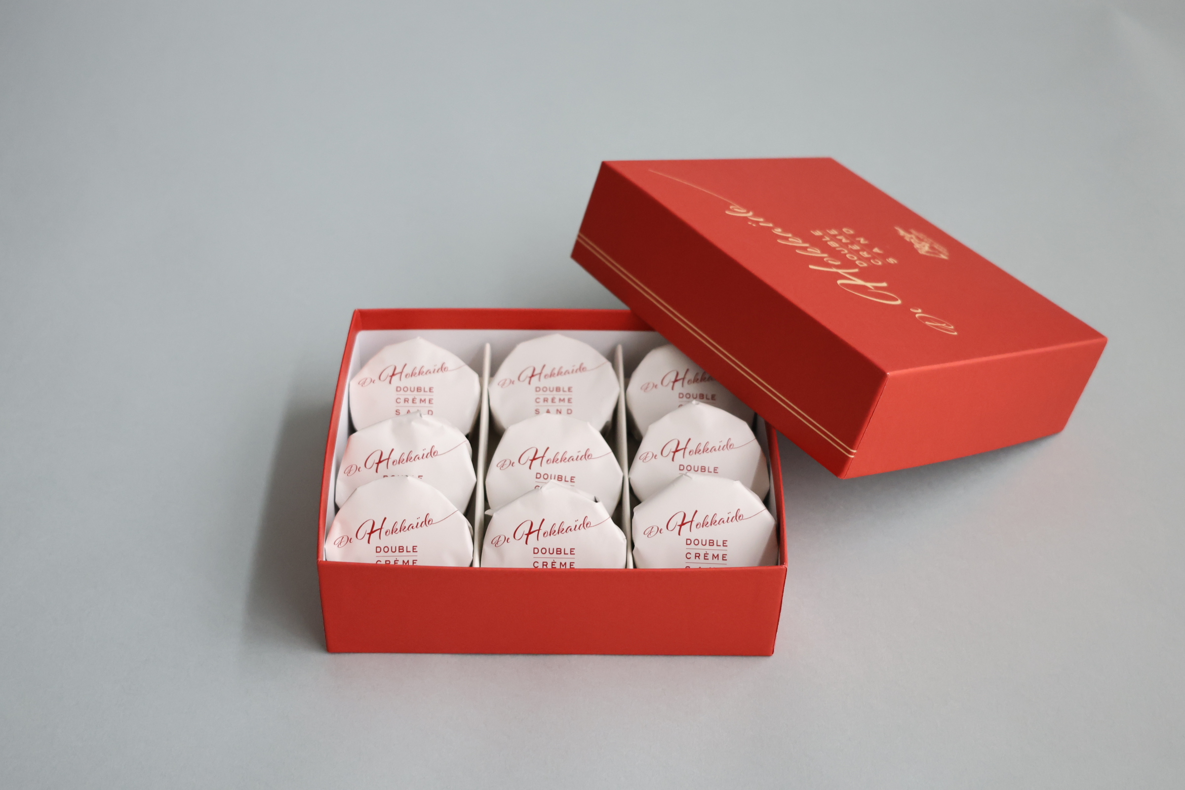 フェルムラテール美瑛　ダブルクリームサンドプレーン９個入（常温タイプ）[018-57]