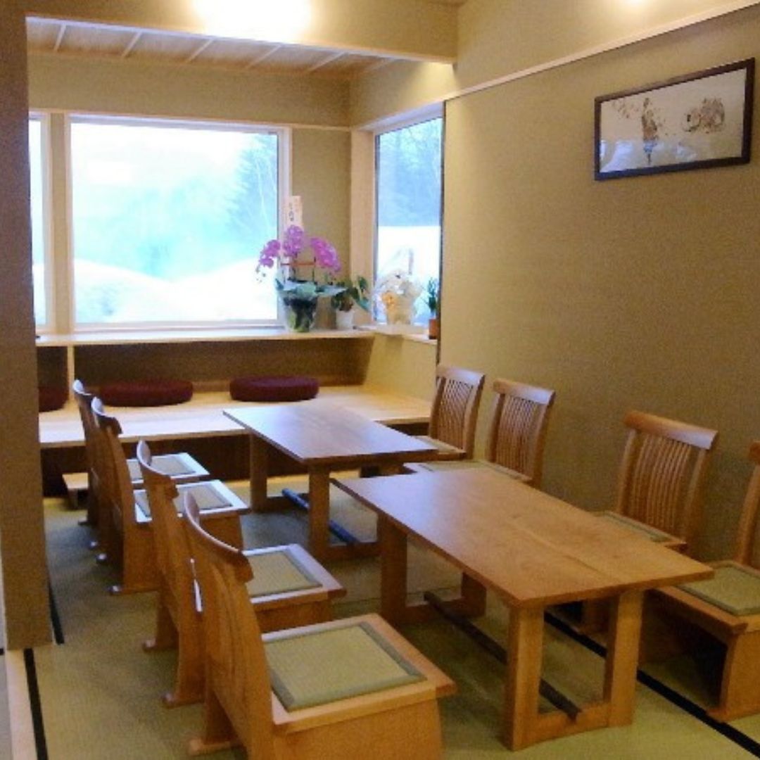 「森の旅亭びえい」1泊2食付ペア宿泊券(本館 露天風呂付客室)[225-01]