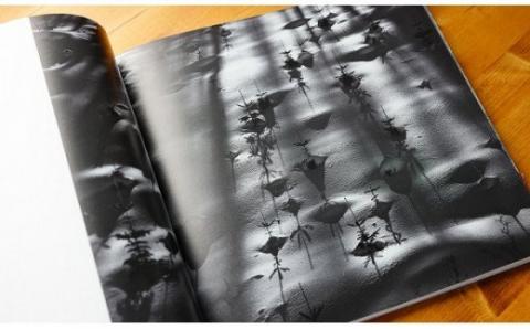 写真家　中西敏貴　写真集「Kamuy(カムイ)」(サイン入り)[015-74]