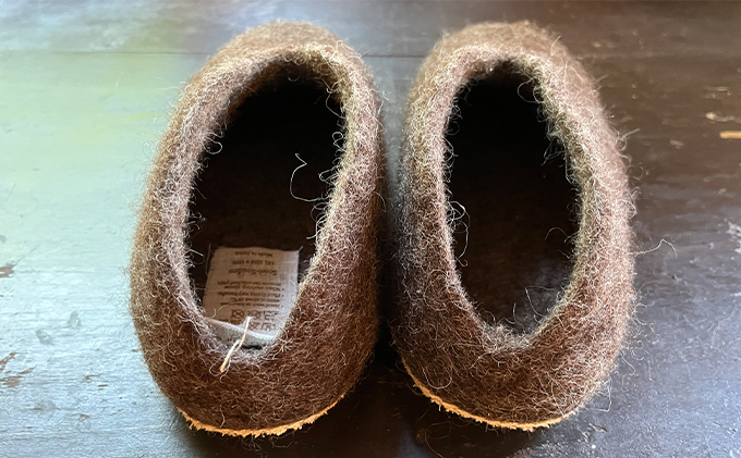 ウールフェルト ルームシューズLL（28～29cm）【北海道美深】こげ茶