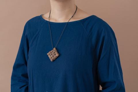 北海道中川町産　山ぶどうのネックレス　角