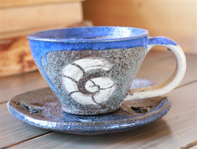 〈ノジュール〉コーヒーカップ・ソーサーセット