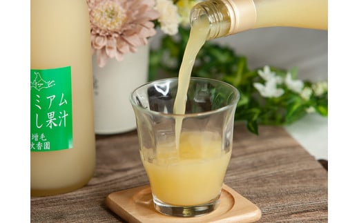 7-020-012　秋香園 りんごと洋なしジュース 720ml×6本セット