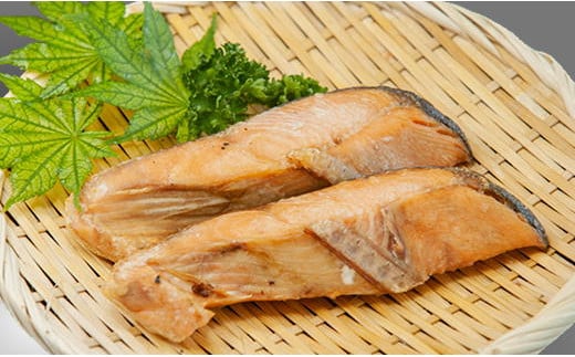 7-006-001　新巻鮭 半身切身