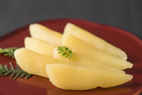 塩数の子　500g（かずのこ・カズノコ・正月・おせち・お祝い・ニシン・にしん・鰊・つまみ・肴・魚卵・縁起物）