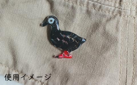 ケイマフリのピンバッジ【26002】