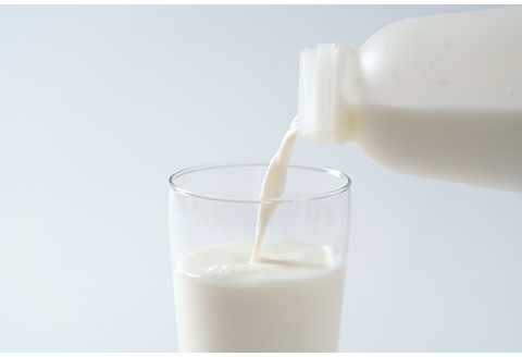 北海道さるふつ産牛乳900ml×4本【02005】