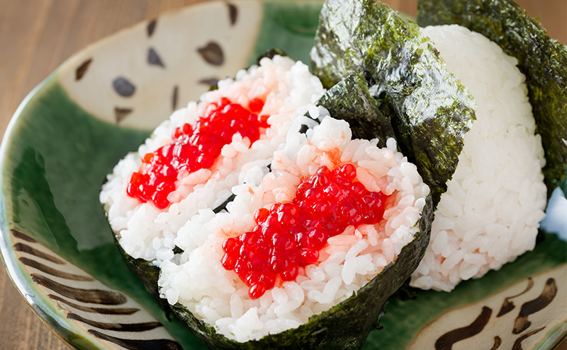 オホーツク枝幸産 秋鮭 筋子300g［塩漬け］山上佐藤水産 【 魚貝類 いくら 魚卵 北海道 オホーツク 枝幸 】