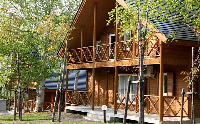 夏のコテージ1泊プラン 北海道 宿泊 温泉 宿泊券 アウトドア 旅行
