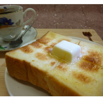 知床特産品こだわりの生クリーム食パン【配送不可地域：離島・沖縄県】