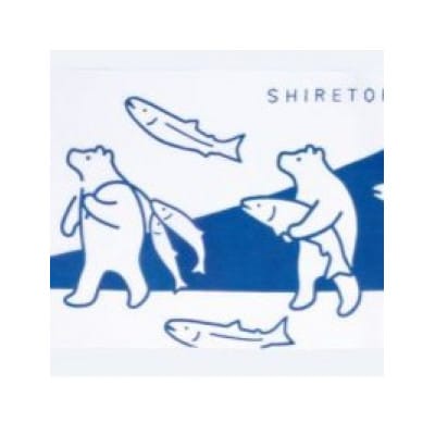 知床トコさん×かまわぬ 手ぬぐい 【トコさん鮭】青